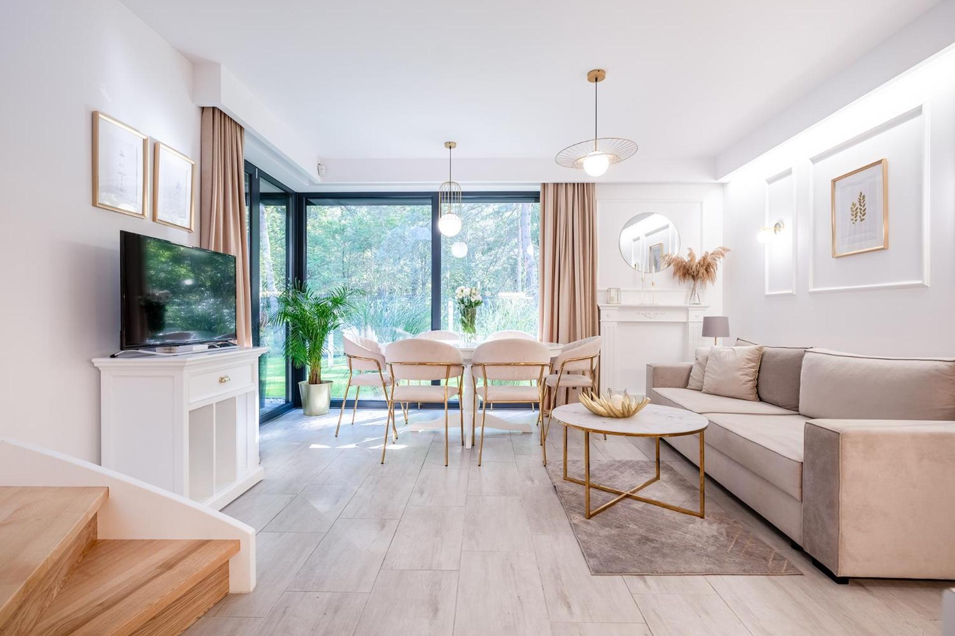 Przyplywy & Odplywy Hotell Jastrzębia Góra Exteriör bild