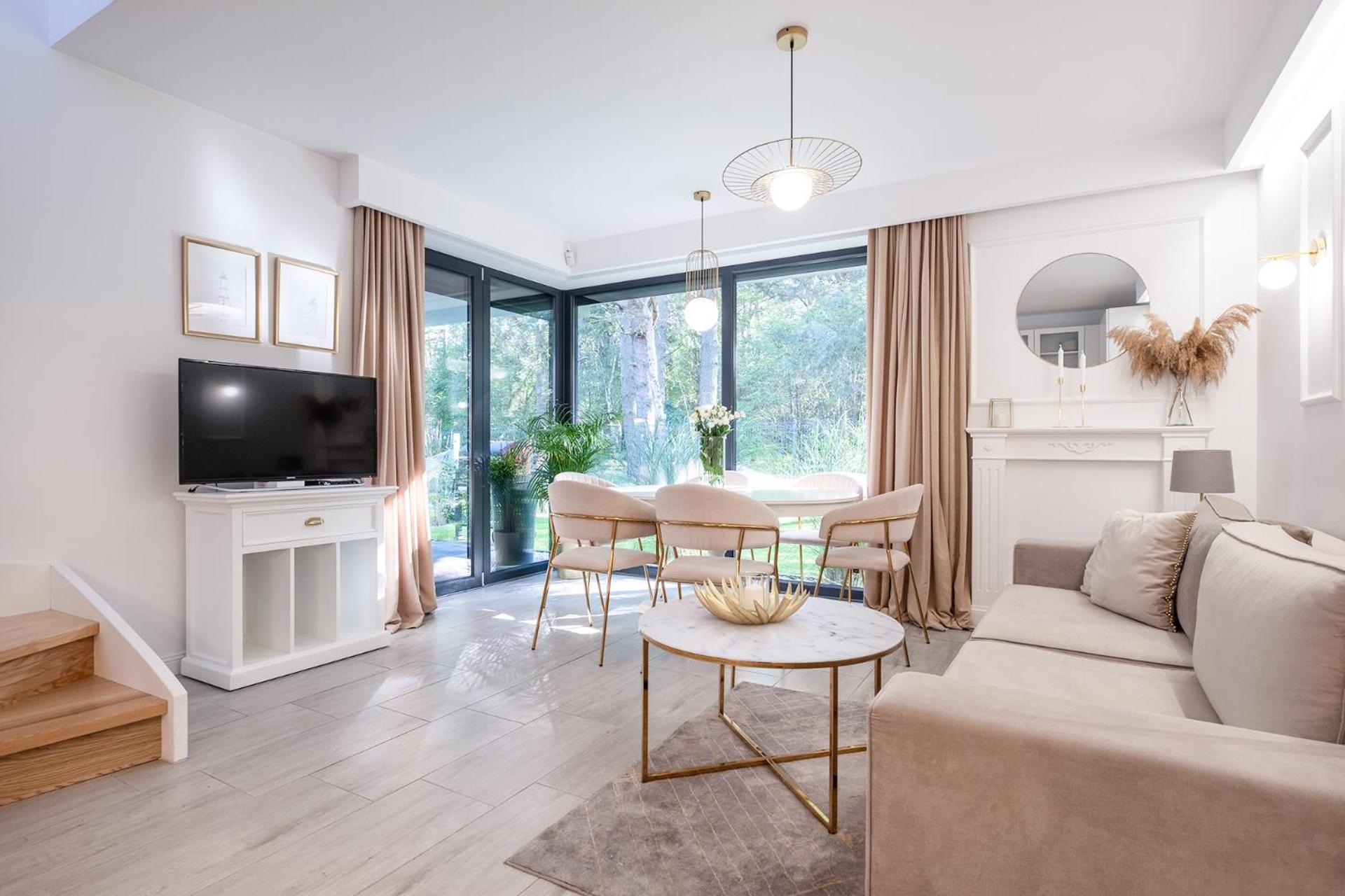 Przyplywy & Odplywy Hotell Jastrzębia Góra Rum bild